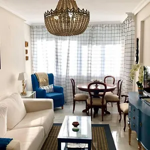 https://villa-ensueno-de-cadiz.hotelsincadiz.net